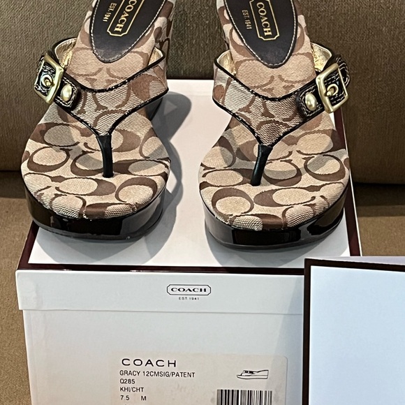 Coach Gracy wedge. Never worn. In box with all paper wrappings. 7.5 medium - Picture 1 of 7